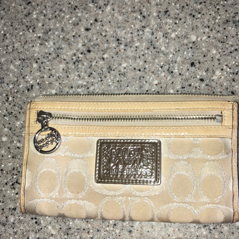 Coach wallet